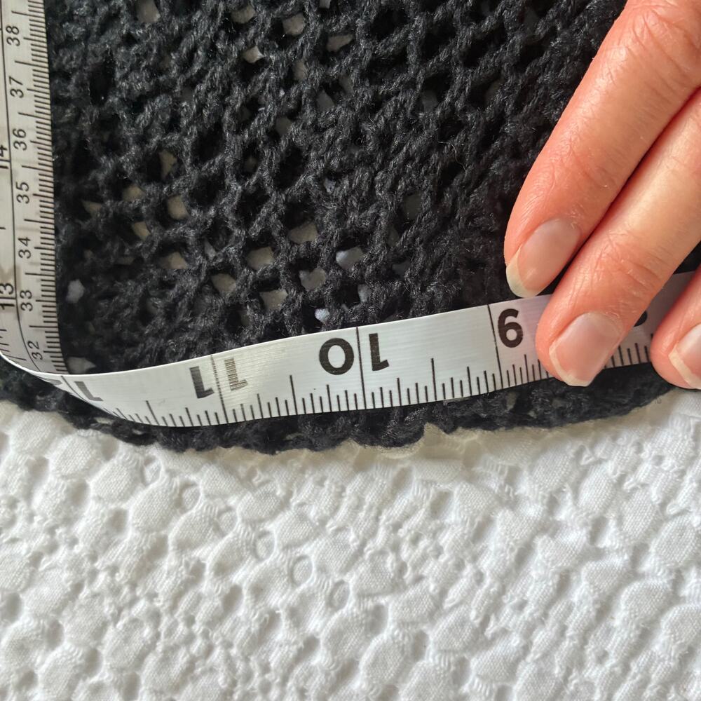 Vtg Laura Scott Crochet Cardigan Women L Black Floral Whimsigoth Dark‎ Cottage - Picture 16 of 16